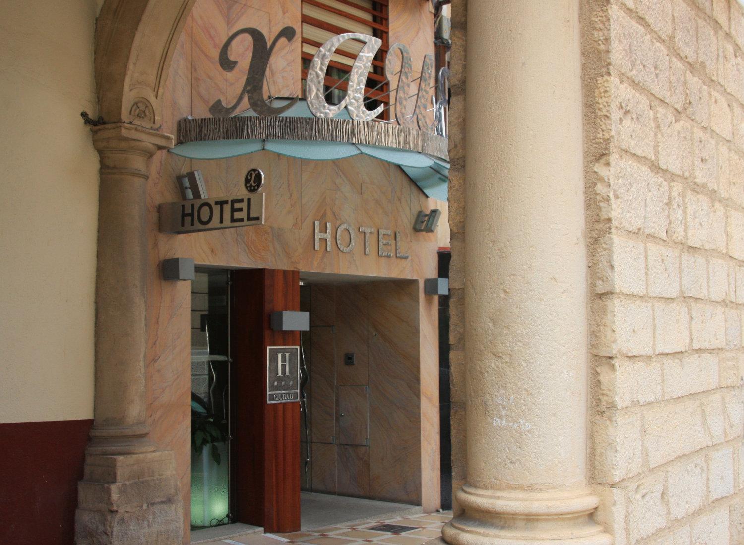 Hotel Xauen Jaén Екстериор снимка